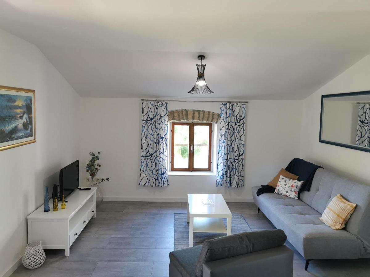 Apartments Bertetic Канфанар Экстерьер фото