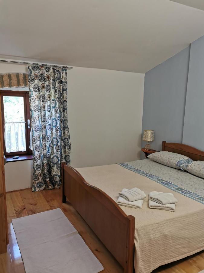 Apartments Bertetic Канфанар Экстерьер фото